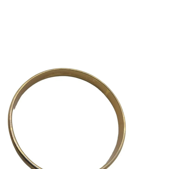 Monet Textured Bangle Bracelet Gold Tone Vintage Mid Century 2.5 in Diameter - Picture 3 of 5